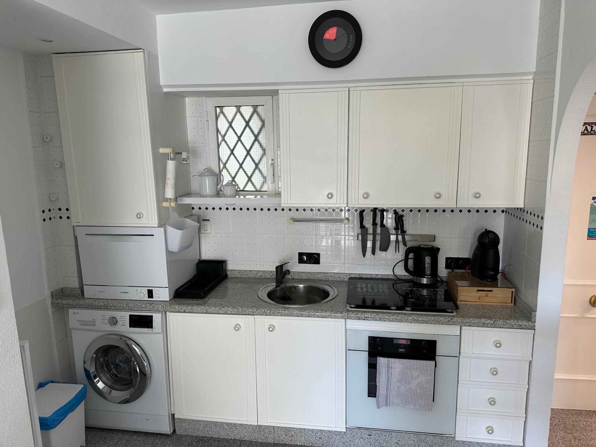 Apartamento Dulce & Saladar Калпе Екстериор снимка
